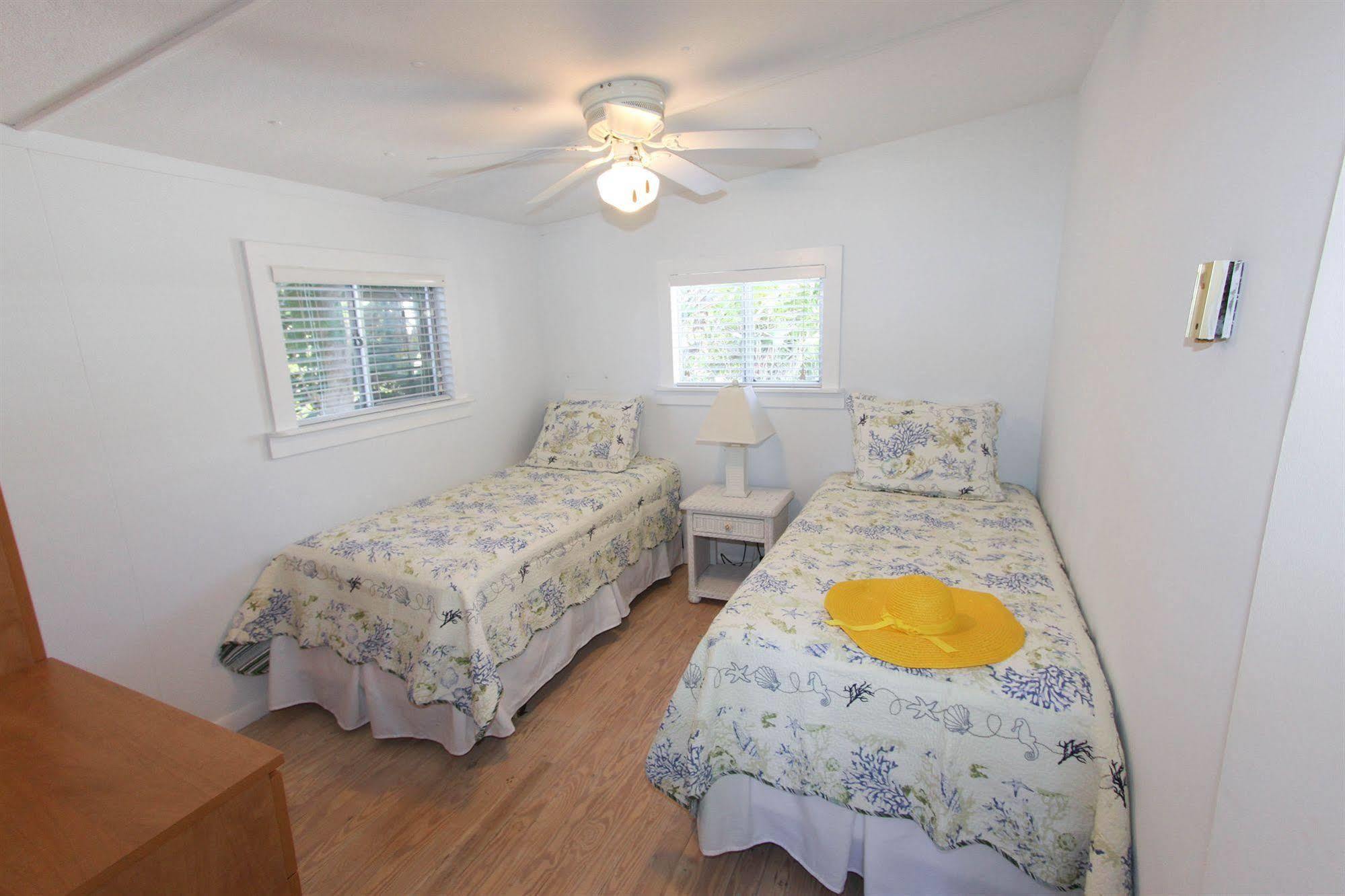 Gulf Breeze Cottages Sanibel Eksteriør bilde