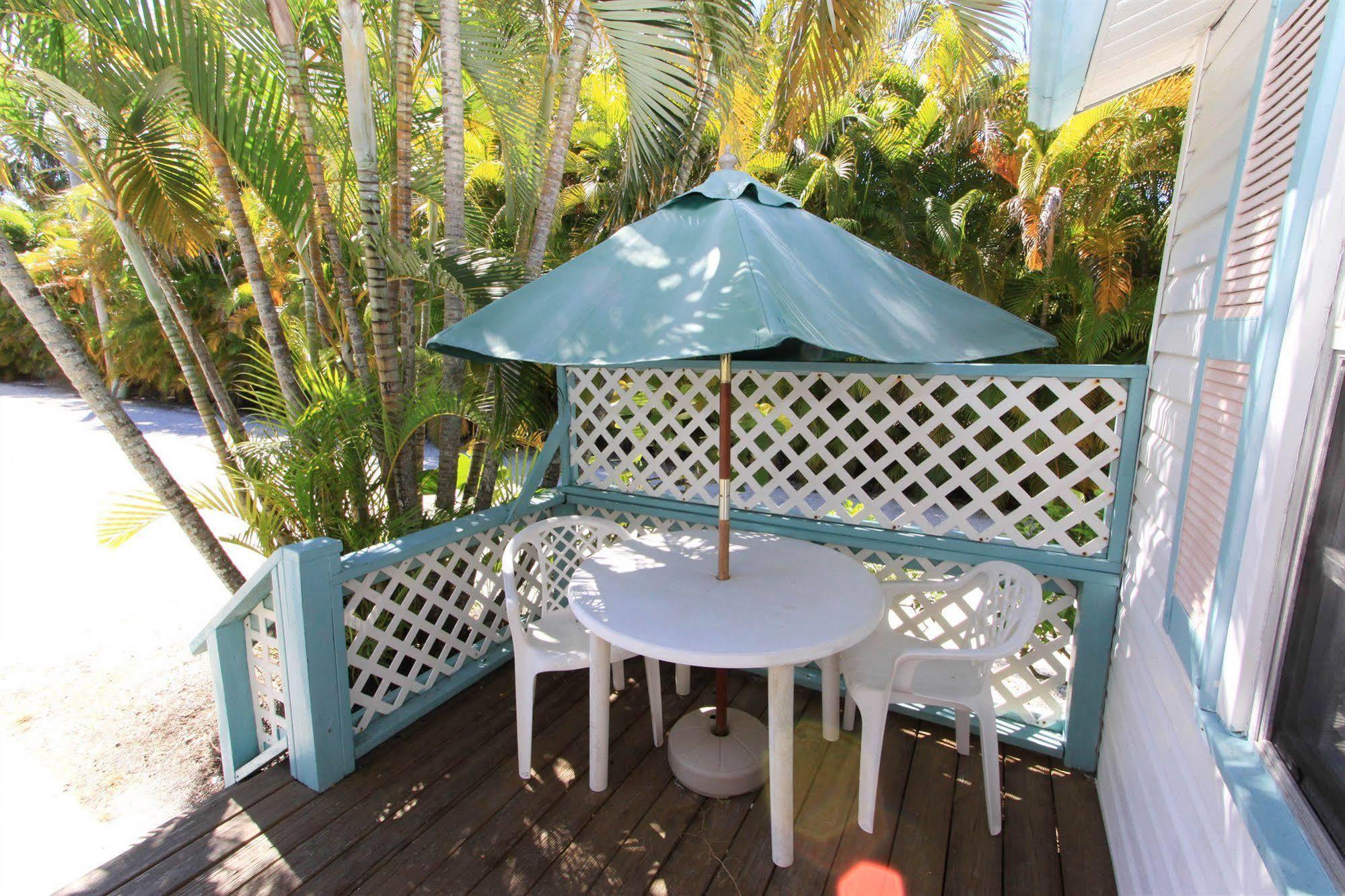 Gulf Breeze Cottages Sanibel Eksteriør bilde